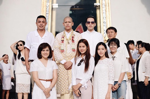 ซัน พิชยดนย์ บวชแทนคุณบุพการี ซัน พิชยดนย์ บวชแทนคุณบุพการี