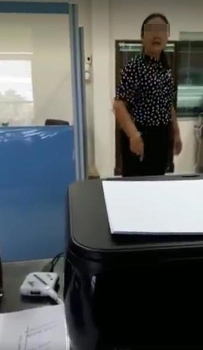 แฉหัวหน้าปลัด แฉหัวหน้าปลัด