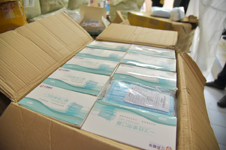 กักตุนสินค้า