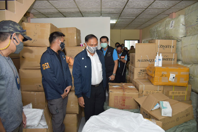 กักตุนสินค้า