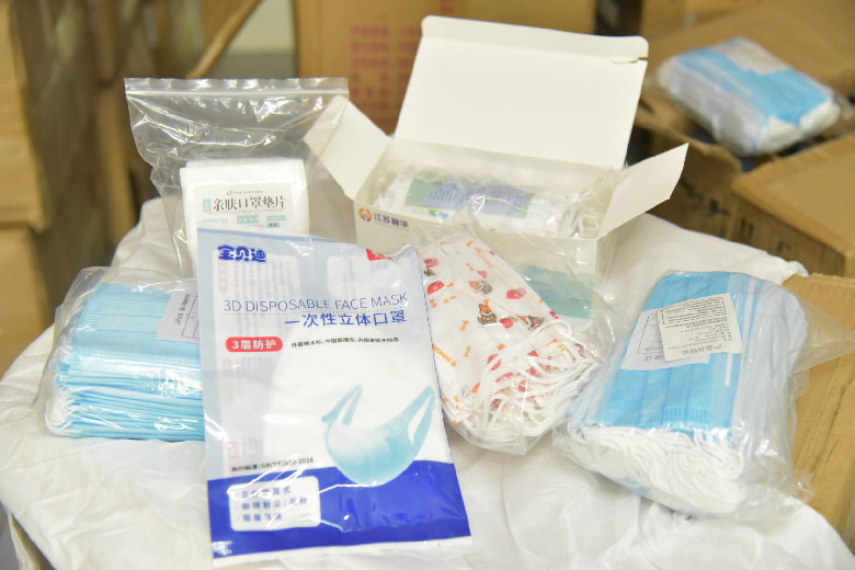 กักตุนสินค้า