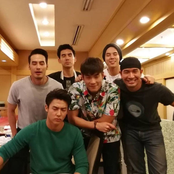 อาเล็ก มิว นิษฐา 